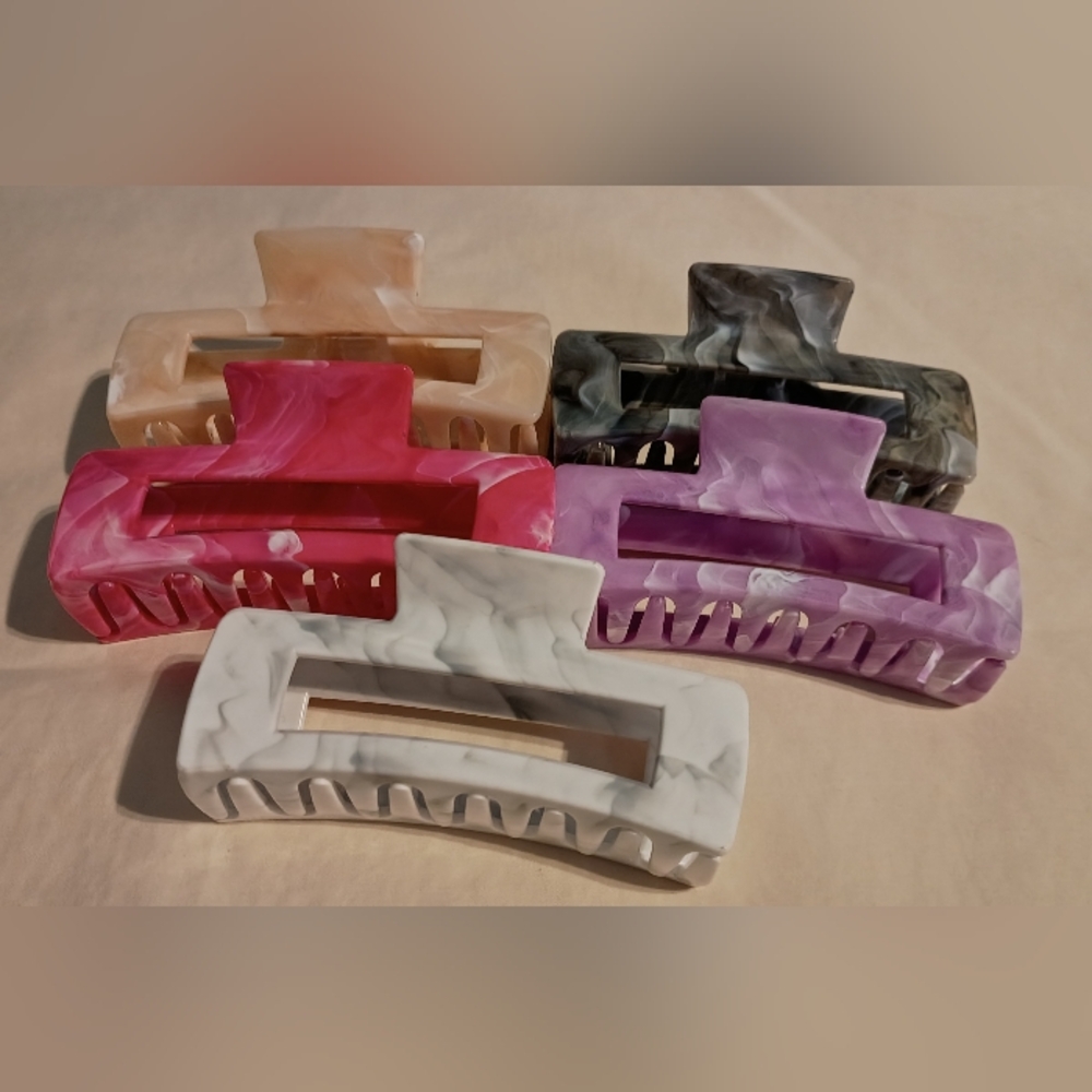 Marbled Resin Jaw Clip Set  (5)- White, Pink, Purple, Beige, Gray- New & Unused